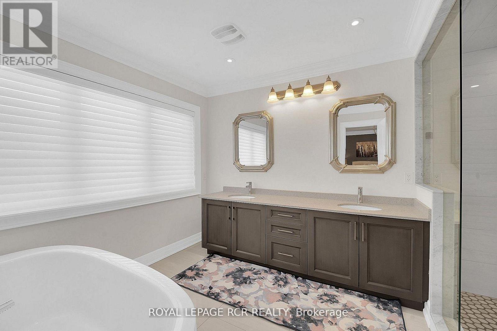 32 Tatton Court, King, Ontario  L7B 0C3 - Photo 13 - N12934496