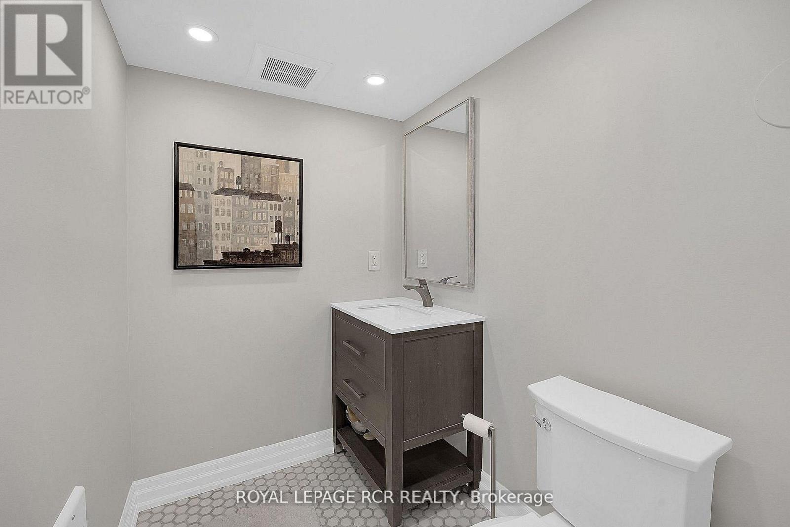 32 Tatton Court, King, Ontario  L7B 0C3 - Photo 17 - N12934496