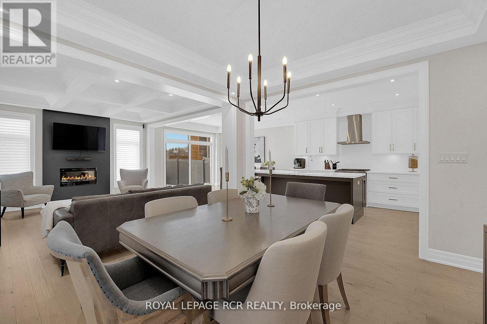 32 Tatton Court, King, Ontario  L7B 0C3 - Photo 6 - N12934496