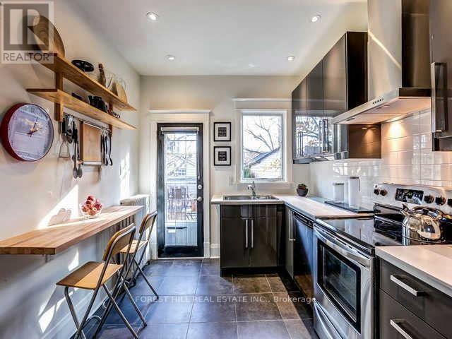 13 Sutherland Avenue, Toronto, Ontario  M4C 1R8 - Photo 9 - E12793780