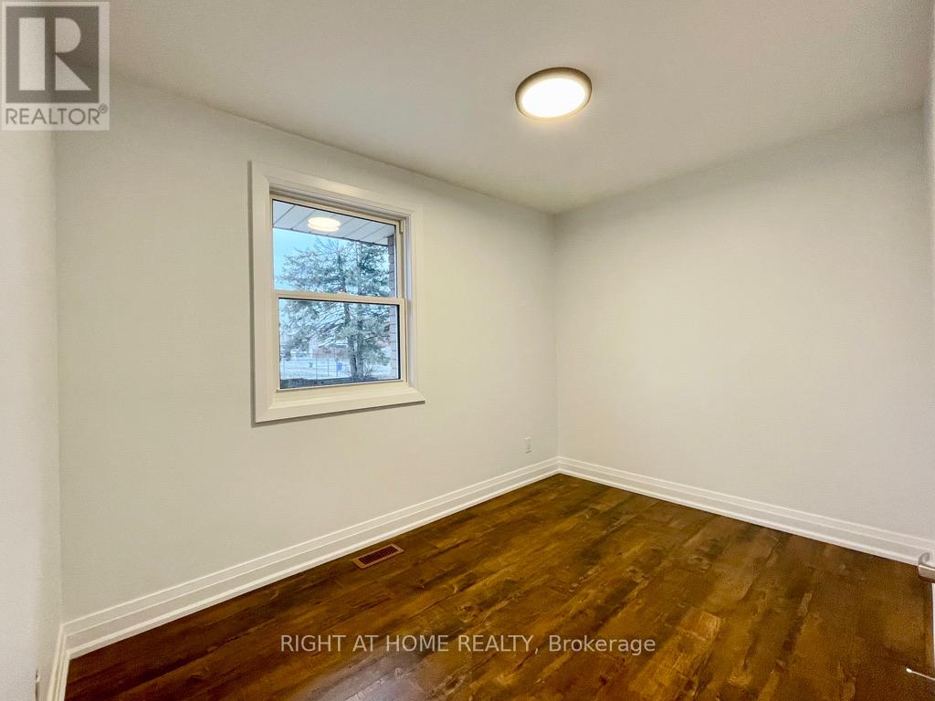 B - 419 Mapleview Drive E, Barrie (Painswick South), Ontario  L4N 0H2 - Photo 12 - S12934506