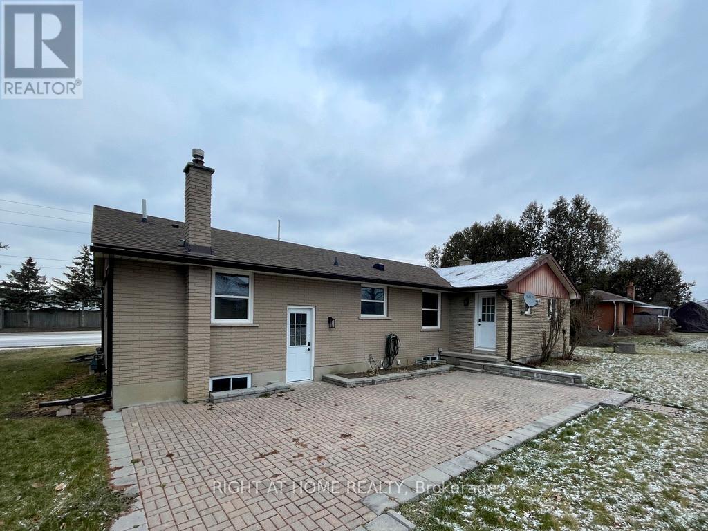 B - 419 Mapleview Drive E, Barrie (Painswick South), Ontario  L4N 0H2 - Photo 2 - S12934506