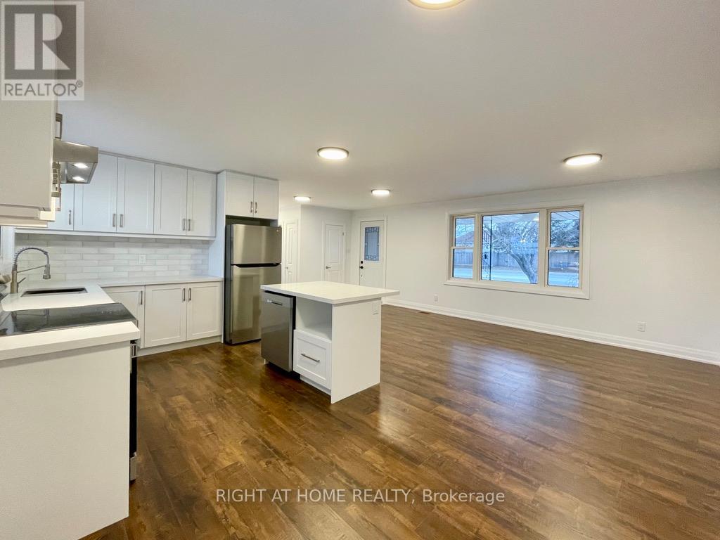 B - 419 Mapleview Drive E, Barrie (Painswick South), Ontario  L4N 0H2 - Photo 9 - S12934506