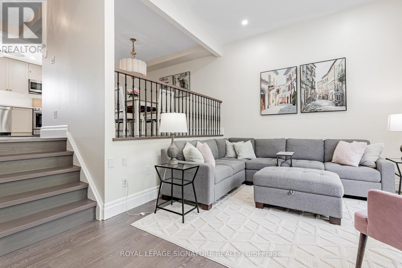 54 - 141 Clark Avenue, Markham (Thornhill), Ontario  L3T 4P4 - Photo 5 - N12747622