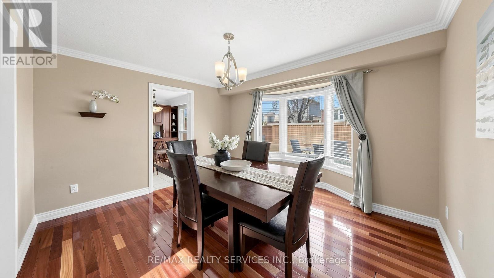 72 Nantucket Crescent, Brampton, Ontario  L6S 3X5 - Photo 11 - W12933824