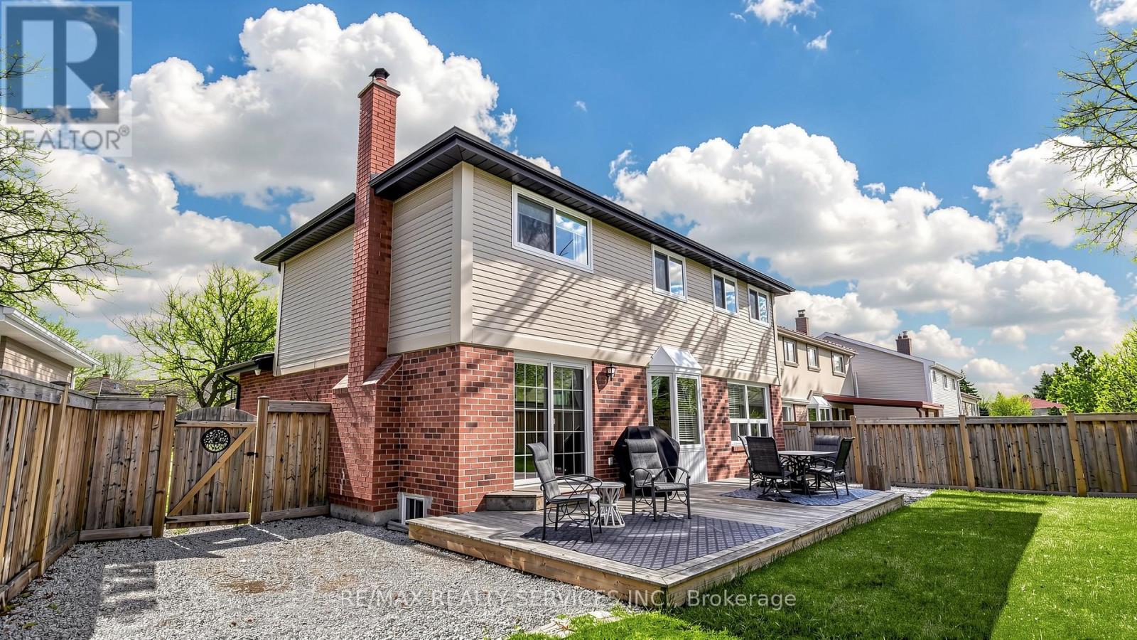 72 Nantucket Crescent, Brampton, Ontario  L6S 3X5 - Photo 47 - W12933824