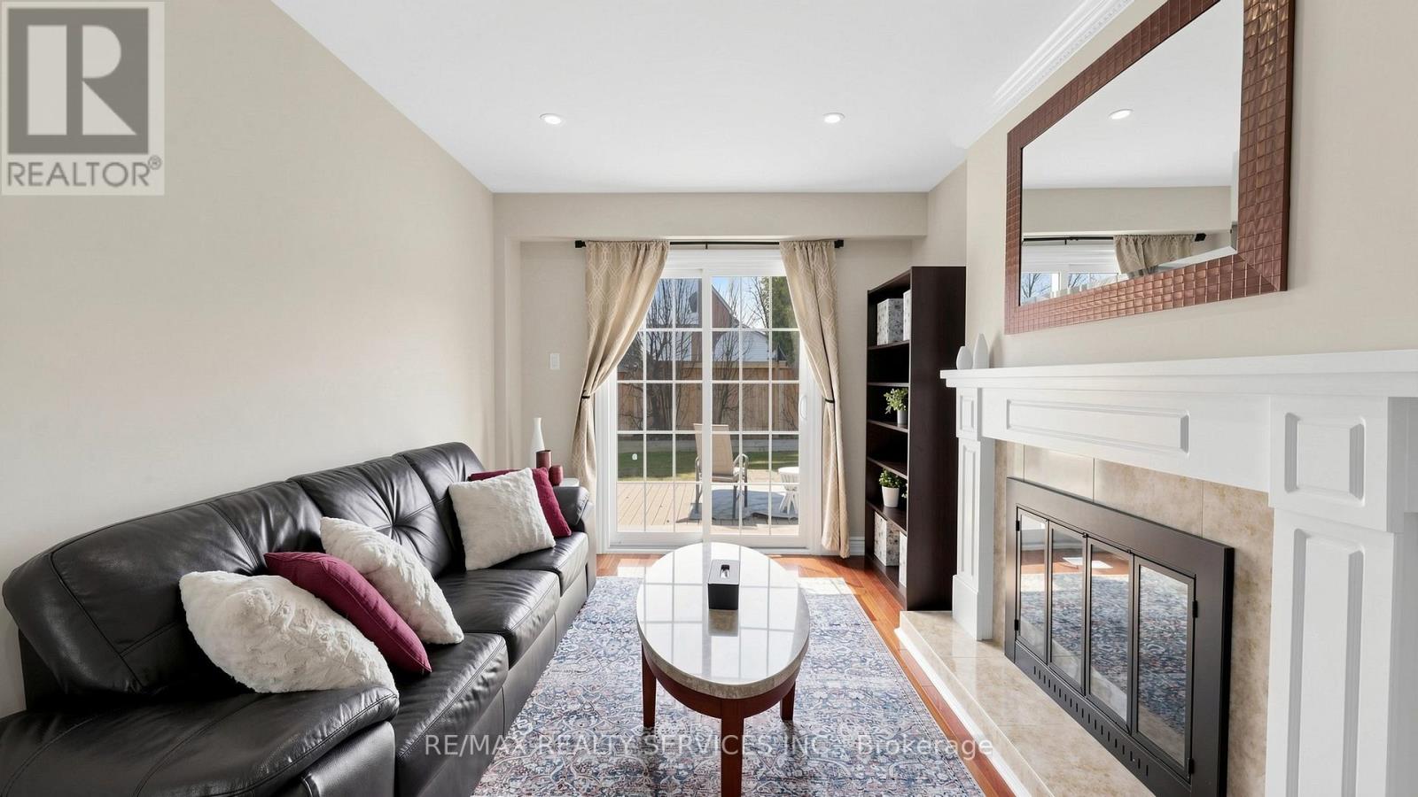 72 Nantucket Crescent, Brampton, Ontario  L6S 3X5 - Photo 9 - W12933824