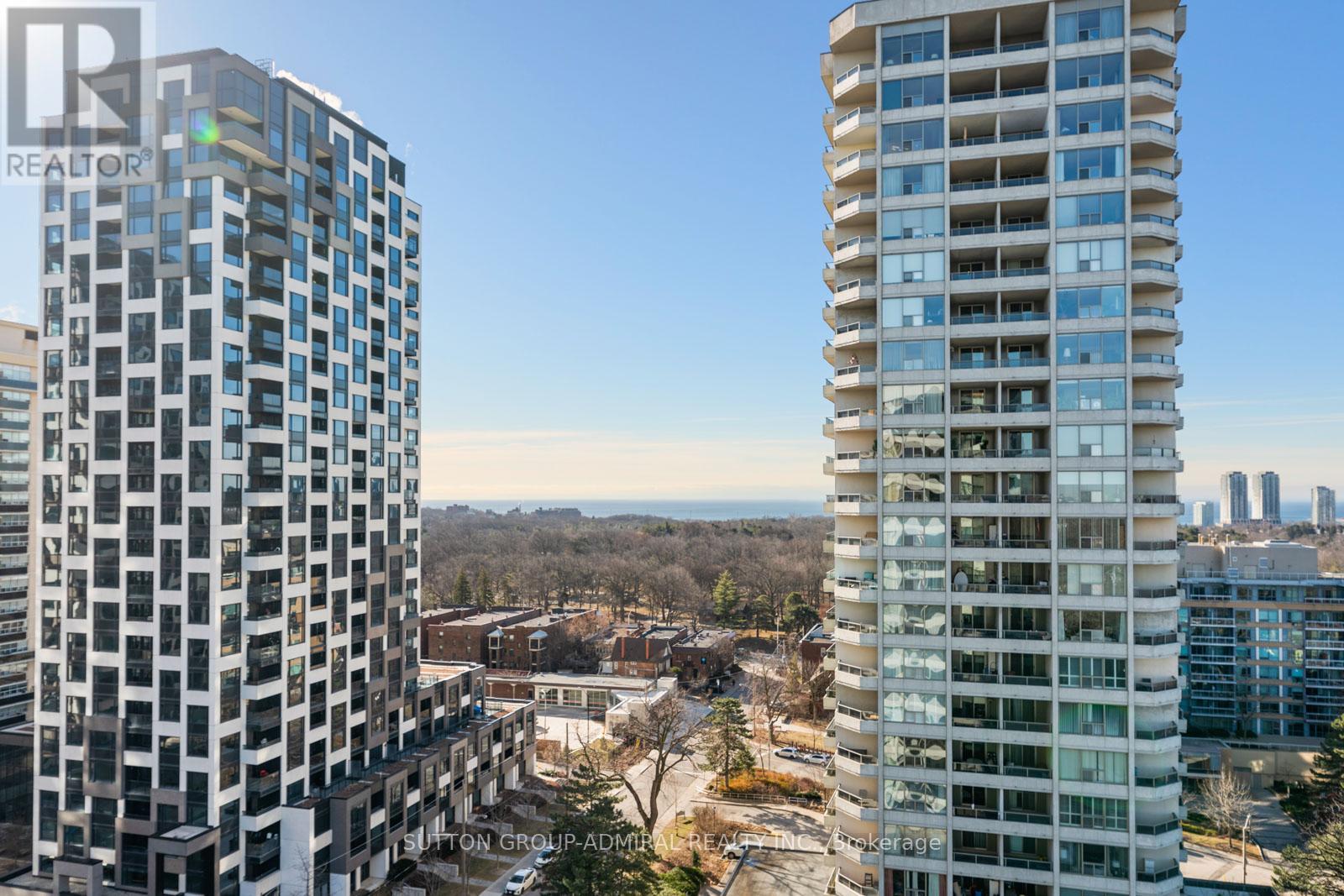 1502 - 100 Quebec Avenue, Toronto, Ontario  M6P 4B8 - Photo 18 - W12934304