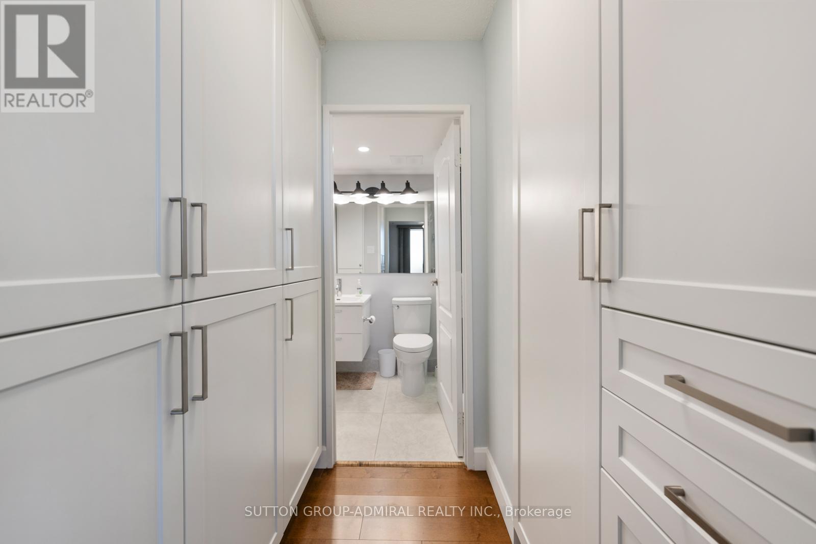 1502 - 100 Quebec Avenue, Toronto, Ontario  M6P 4B8 - Photo 23 - W12934304