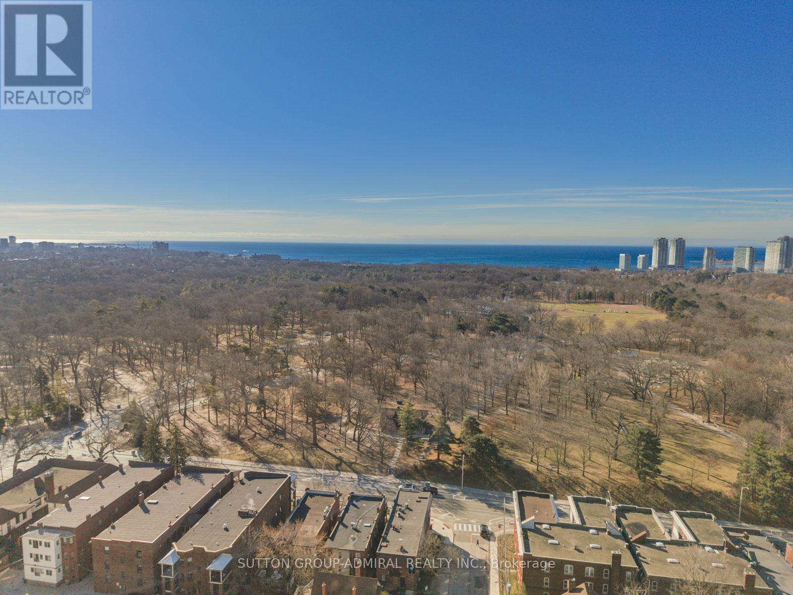 1502 - 100 Quebec Avenue, Toronto, Ontario  M6P 4B8 - Photo 31 - W12934304