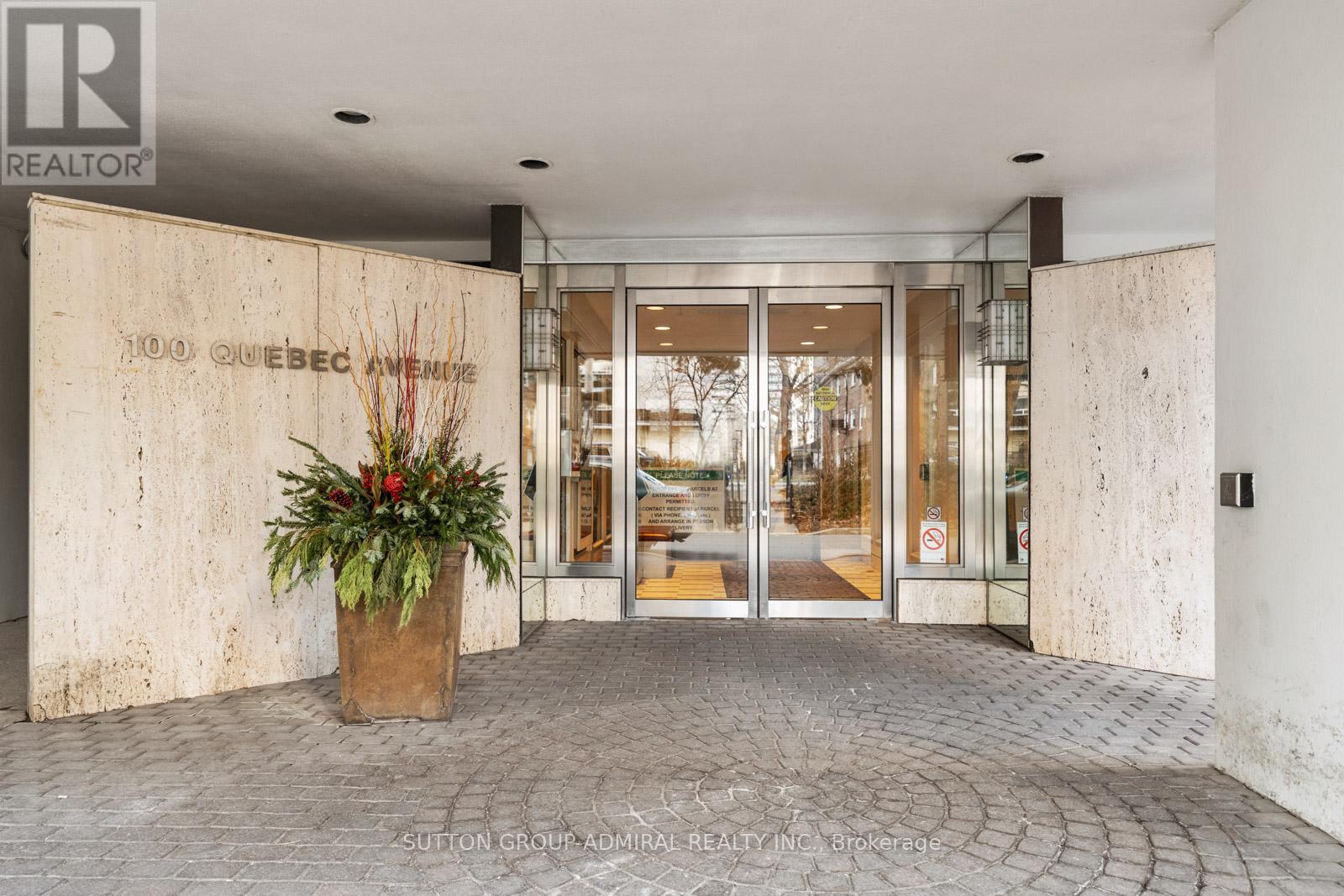 1502 - 100 Quebec Avenue, Toronto, Ontario  M6P 4B8 - Photo 33 - W12934304