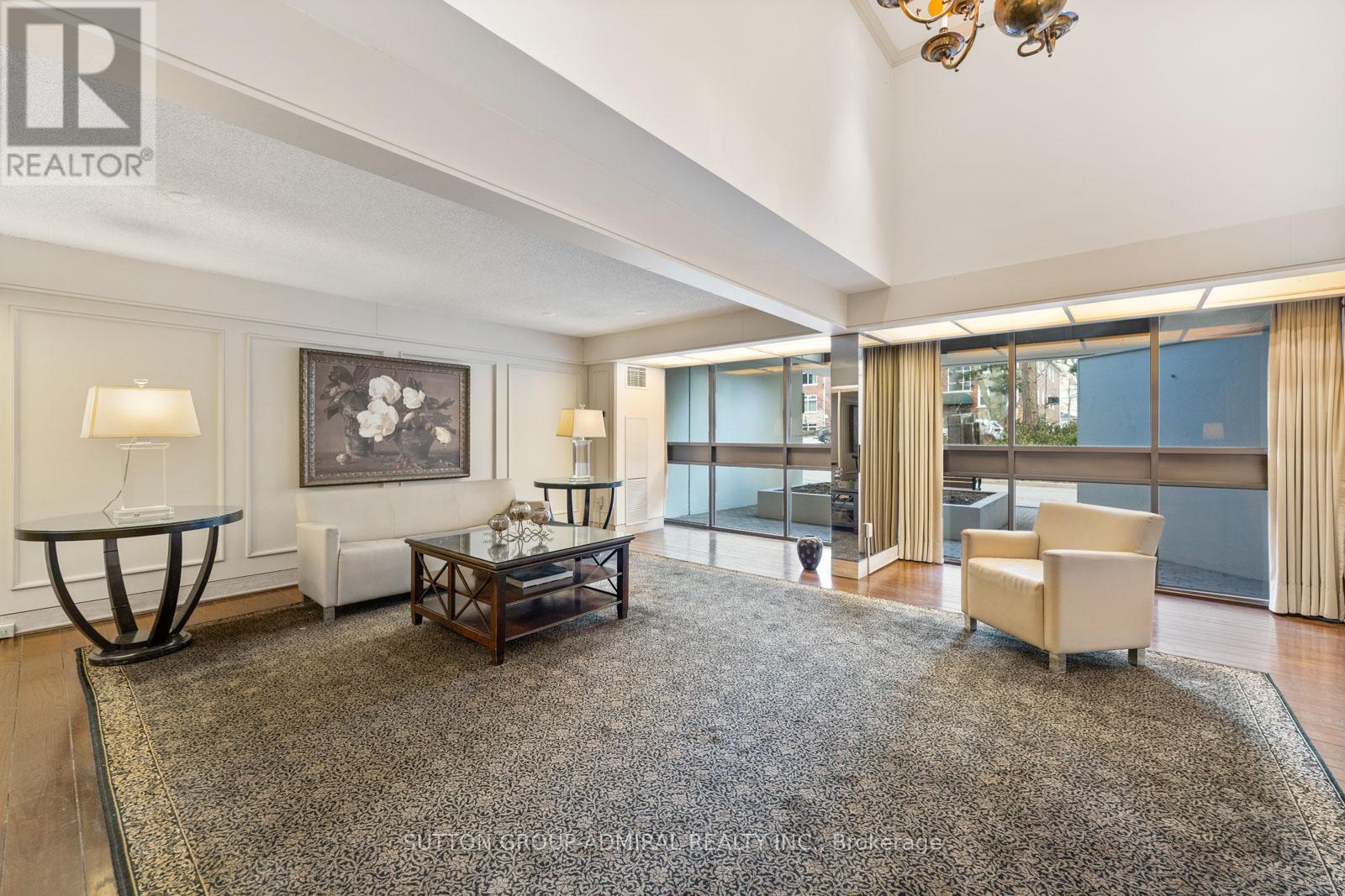 1502 - 100 Quebec Avenue, Toronto, Ontario  M6P 4B8 - Photo 35 - W12934304