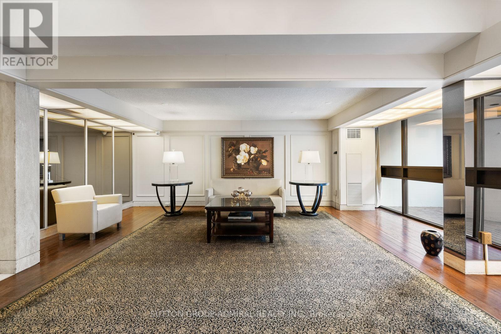 1502 - 100 Quebec Avenue, Toronto, Ontario  M6P 4B8 - Photo 36 - W12934304