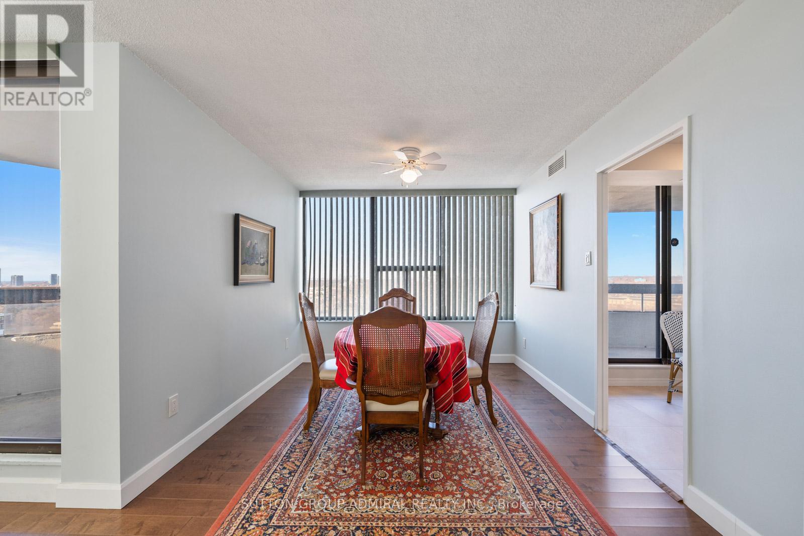 1502 - 100 Quebec Avenue, Toronto, Ontario  M6P 4B8 - Photo 6 - W12934304