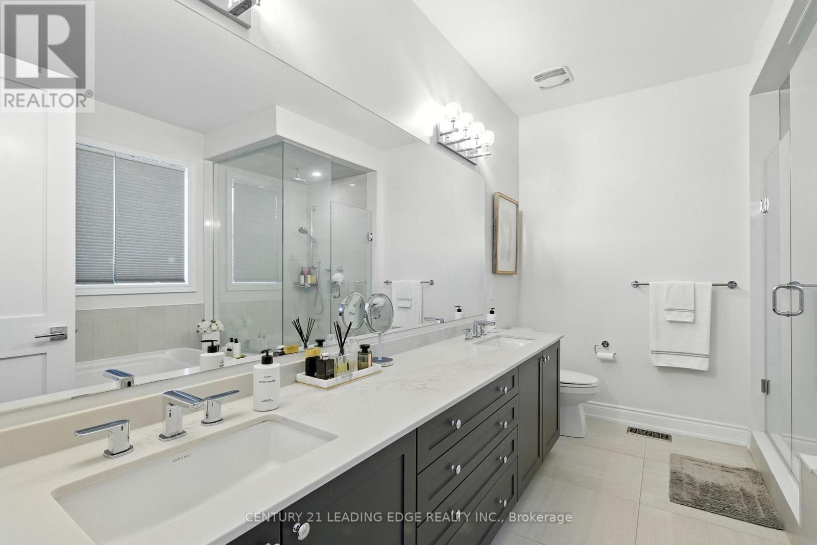 3239 Millicent Avenue, Oakville, Ontario  L6H 0V8 - Photo 17 - W12934324