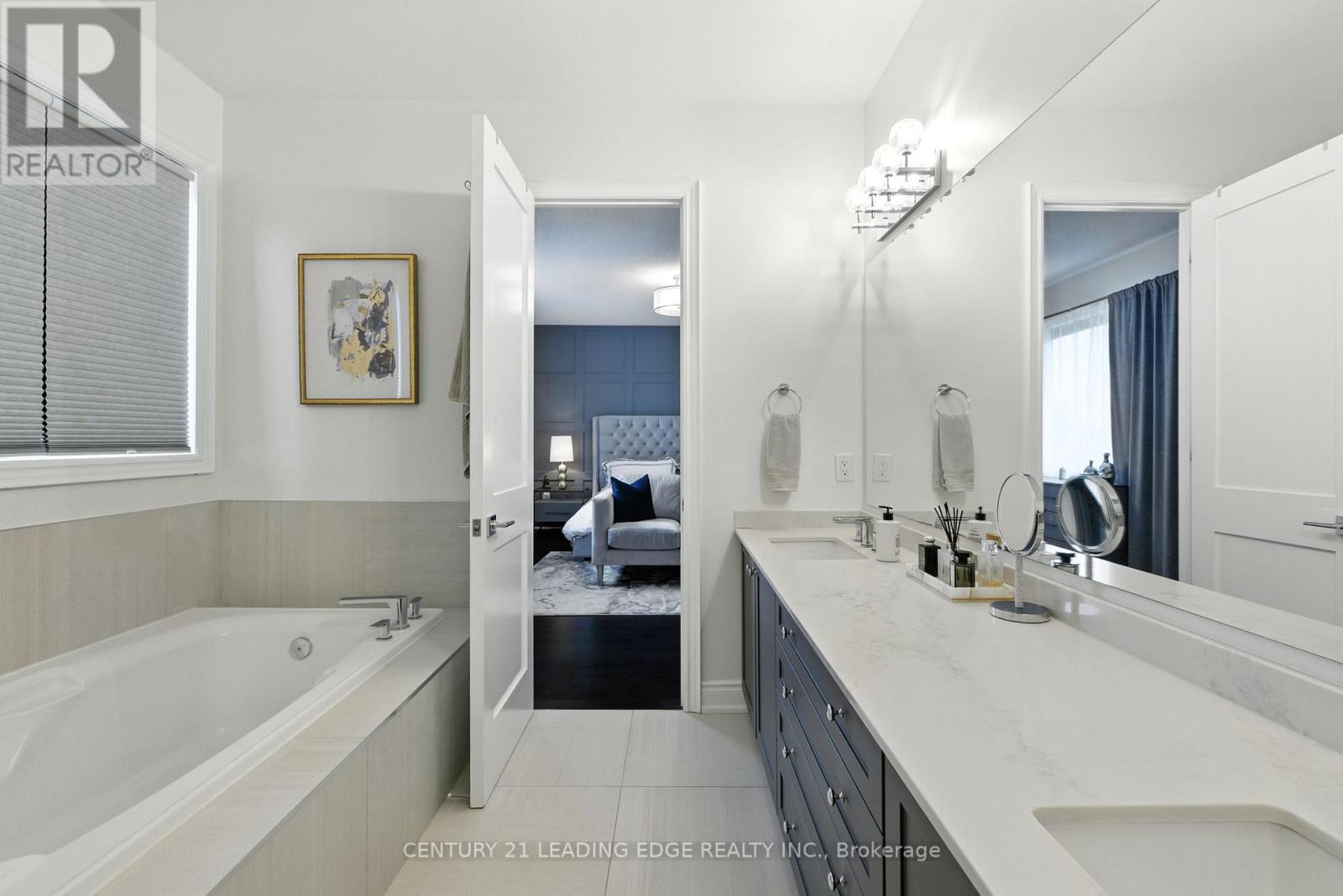 3239 Millicent Avenue, Oakville, Ontario  L6H 0V8 - Photo 18 - W12934324