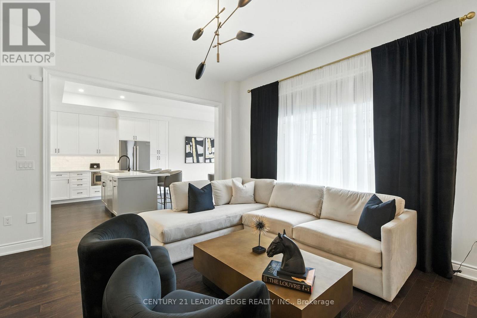 3239 Millicent Avenue, Oakville, Ontario  L6H 0V8 - Photo 7 - W12934324