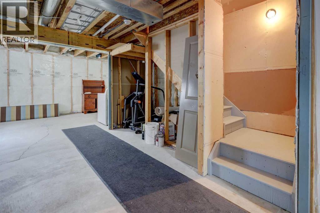 106 Luxstone Way SW, Airdrie, Alberta  T4B 0H6 - Photo 35 - A2290938