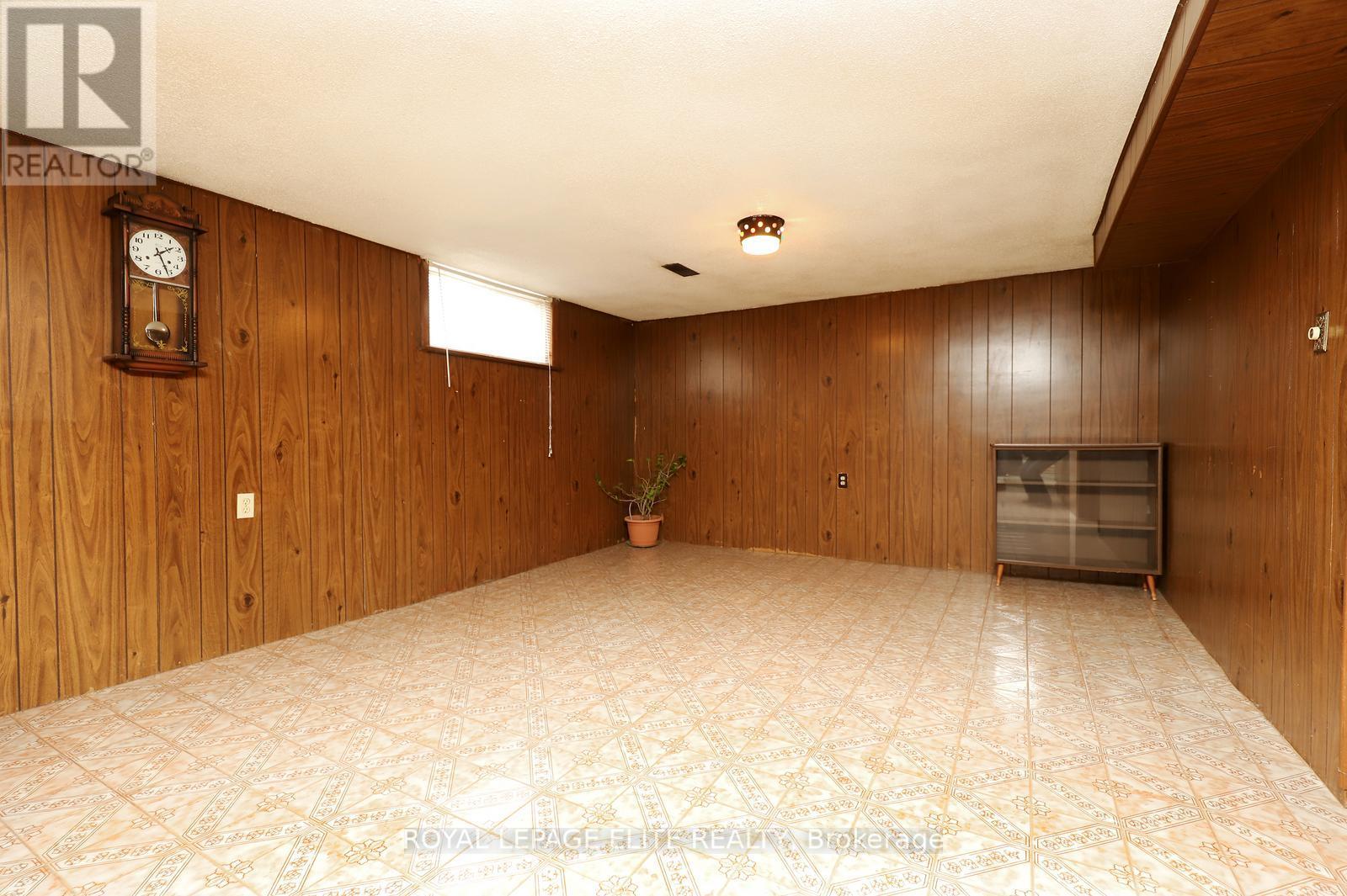 86 Melbert Road, Toronto, Ontario  M9C 3R1 - Photo 29 - W12934380