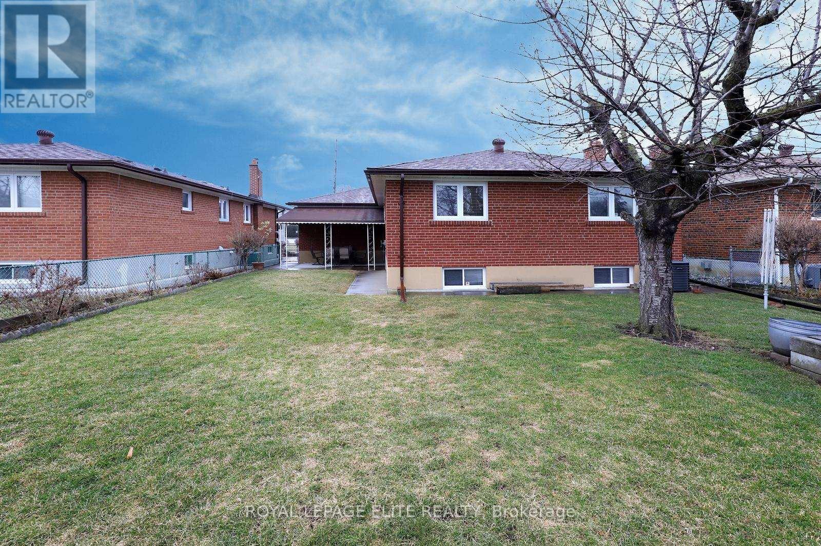 86 Melbert Road, Toronto, Ontario  M9C 3R1 - Photo 44 - W12934380