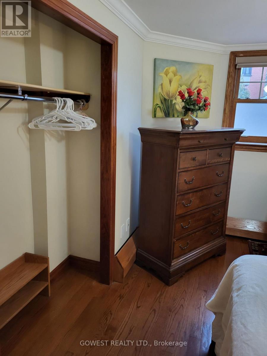 4 - 20 Glen Gordon Road, Toronto, Ontario  M6P 1B8 - Photo 10 - W12934408