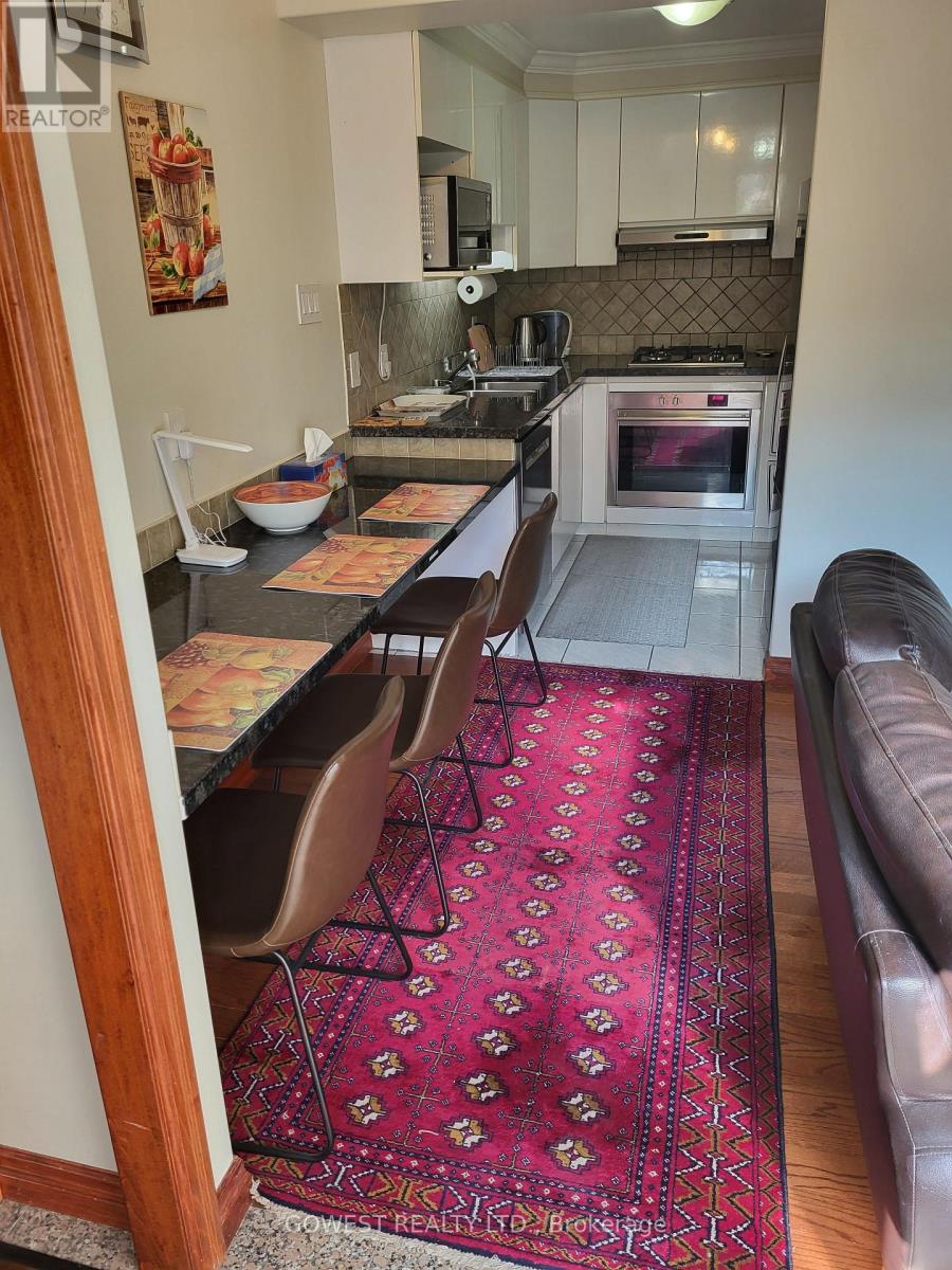 4 - 20 Glen Gordon Road, Toronto, Ontario  M6P 1B8 - Photo 3 - W12934408