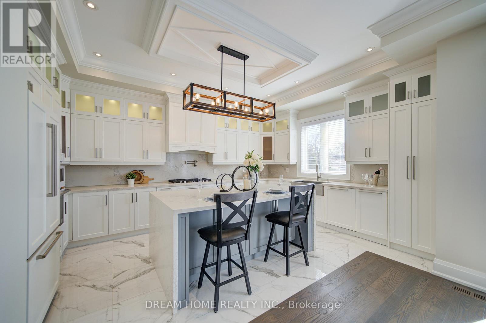 476 Tennyson Drive, Oakville, Ontario  L6L 3Z1 - Photo 17 - W12934430