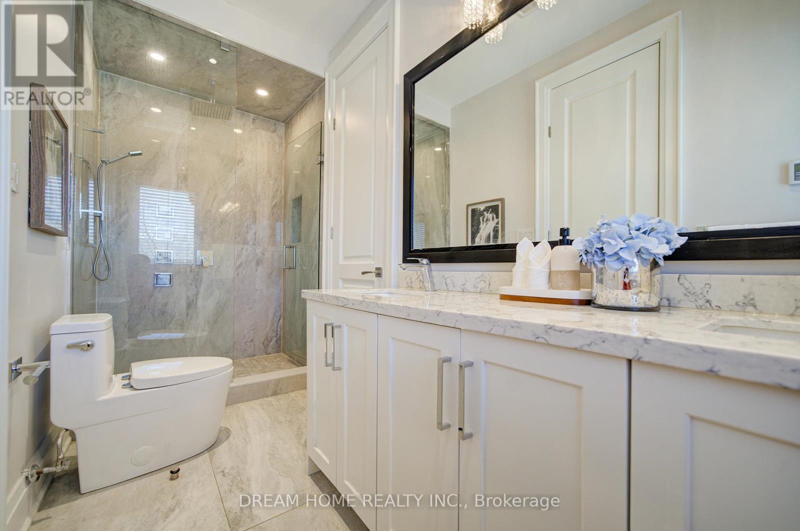 476 Tennyson Drive, Oakville, Ontario  L6L 3Z1 - Photo 38 - W12934430