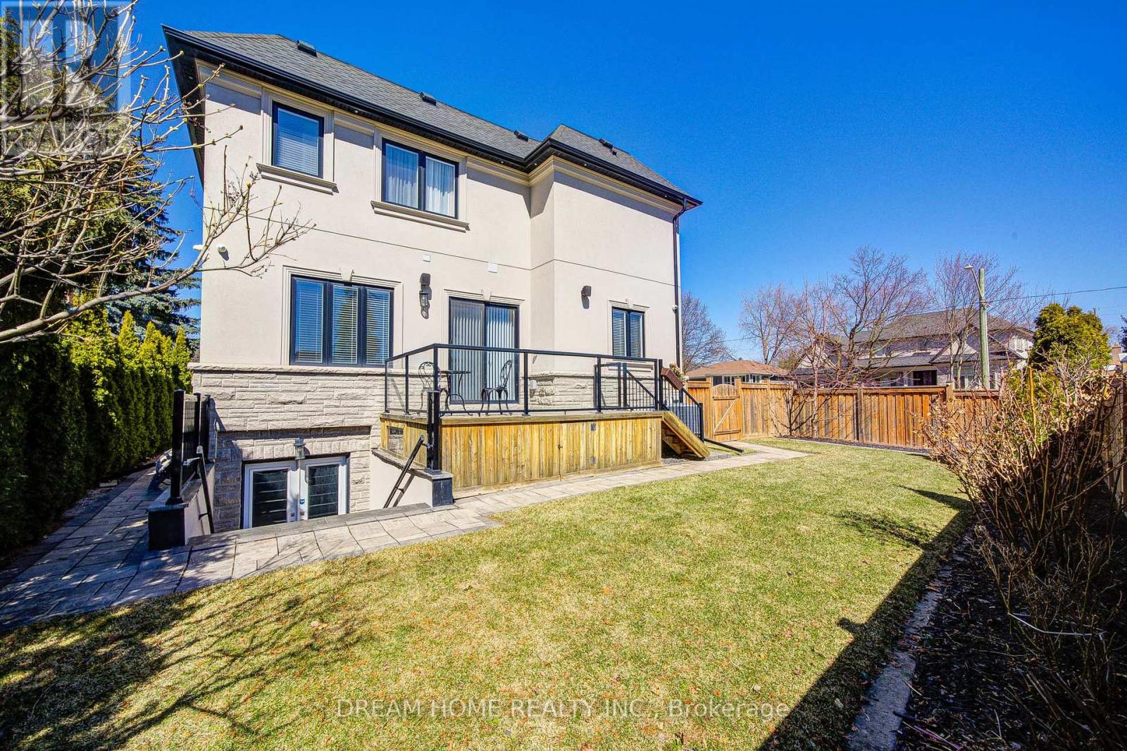 476 Tennyson Drive, Oakville, Ontario  L6L 3Z1 - Photo 49 - W12934430