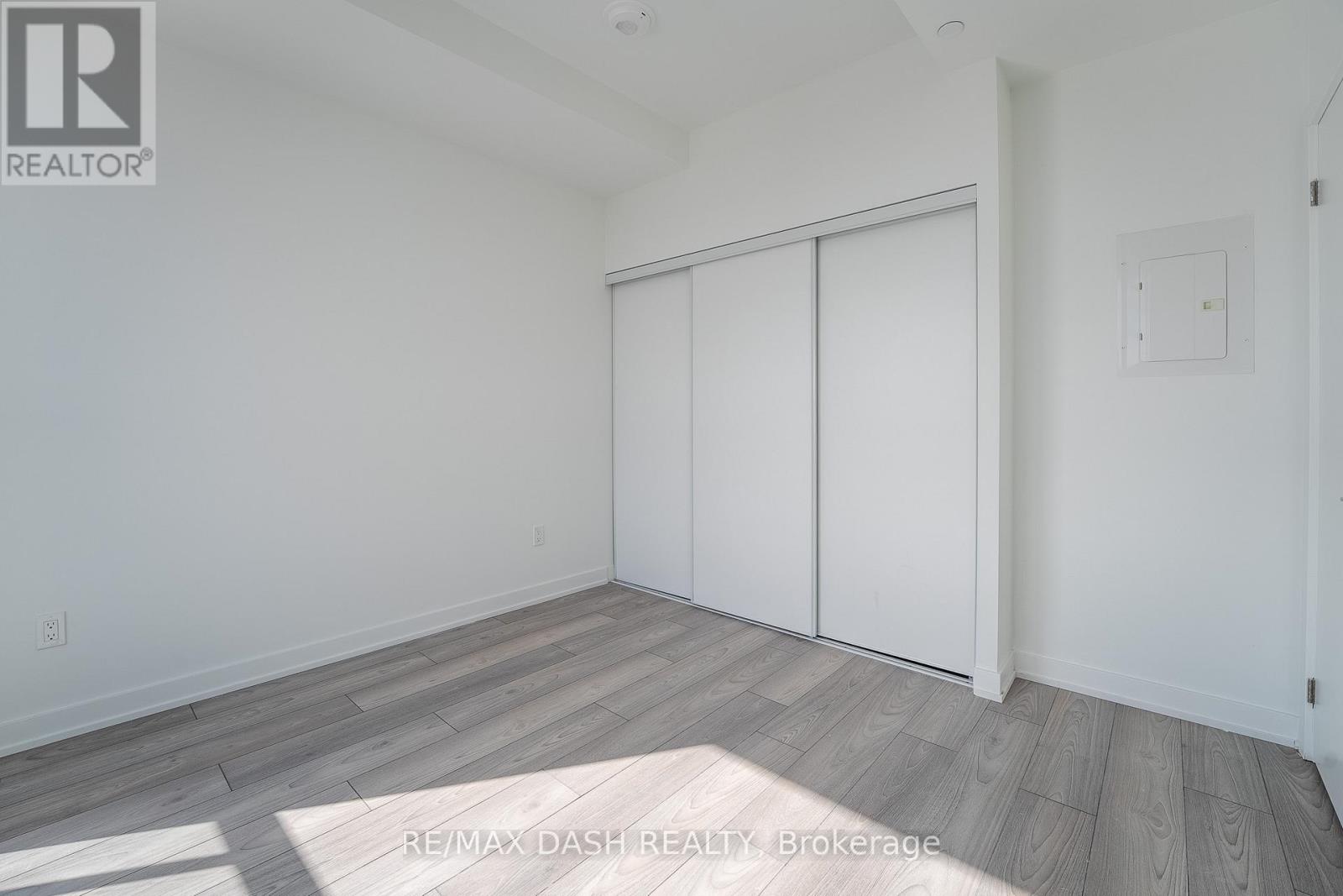 619 - 1007 The Queensway Avenue, Toronto (Islington-City Centre West), Ontario  M8Z 0H4 - Photo 14 - W12934494