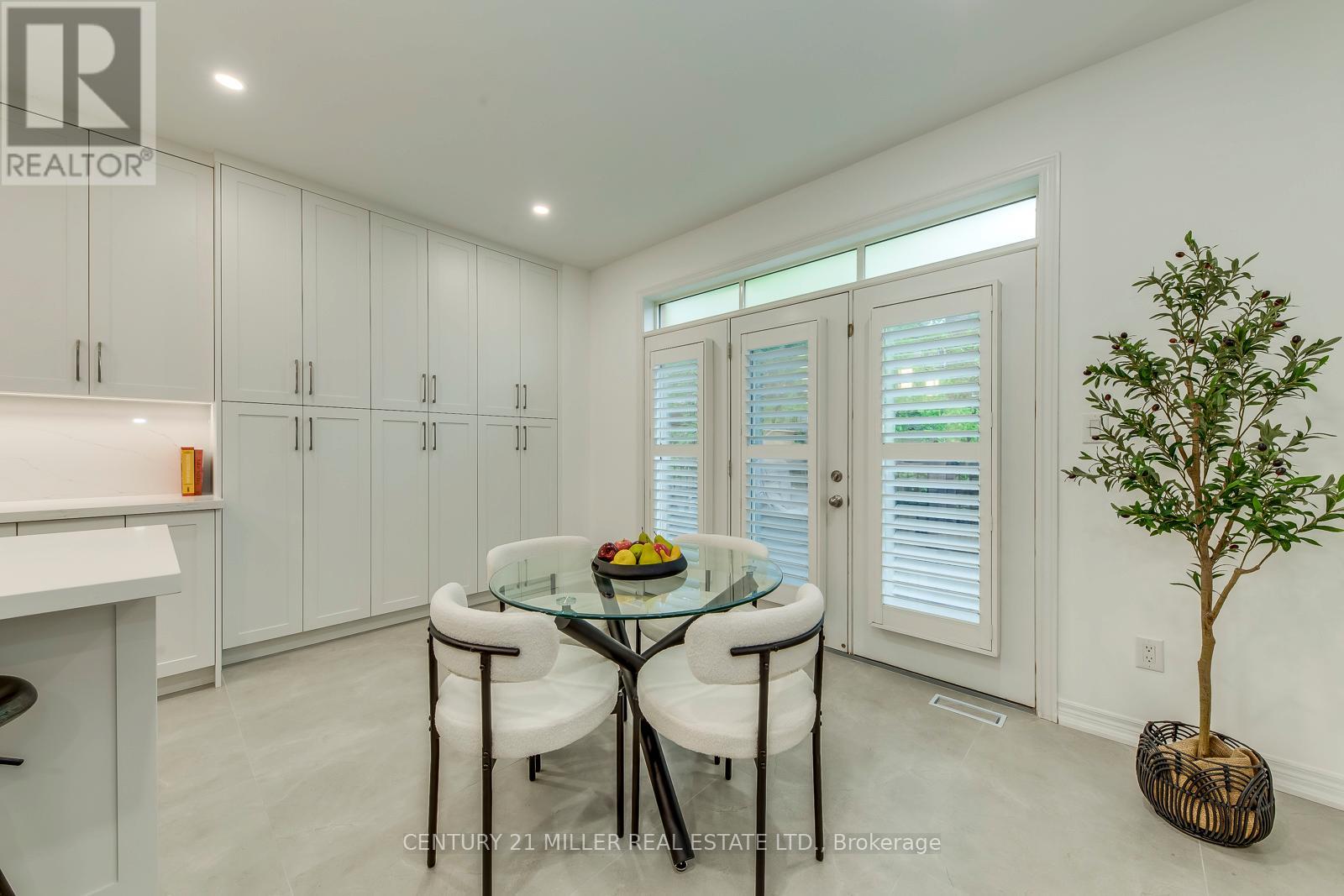 4645 Ethel Road, Burlington, Ontario  L7M 0E4 - Photo 15 - W12934502