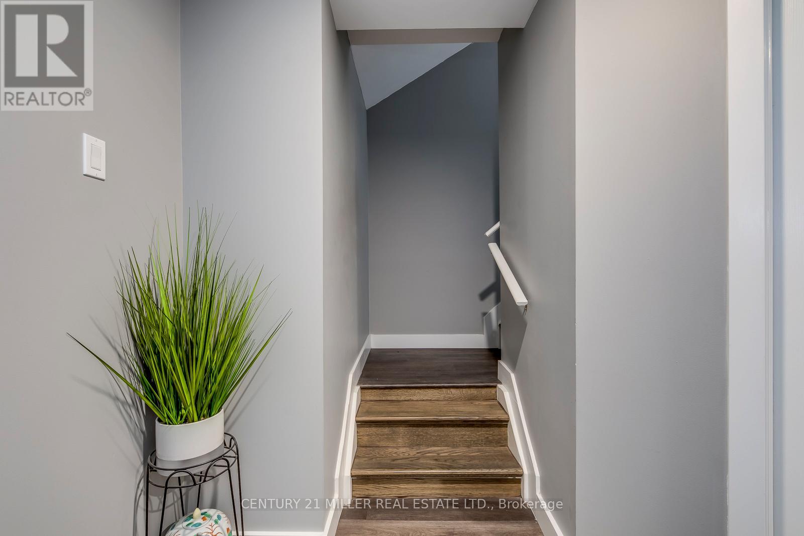 4645 Ethel Road, Burlington, Ontario  L7M 0E4 - Photo 39 - W12934502