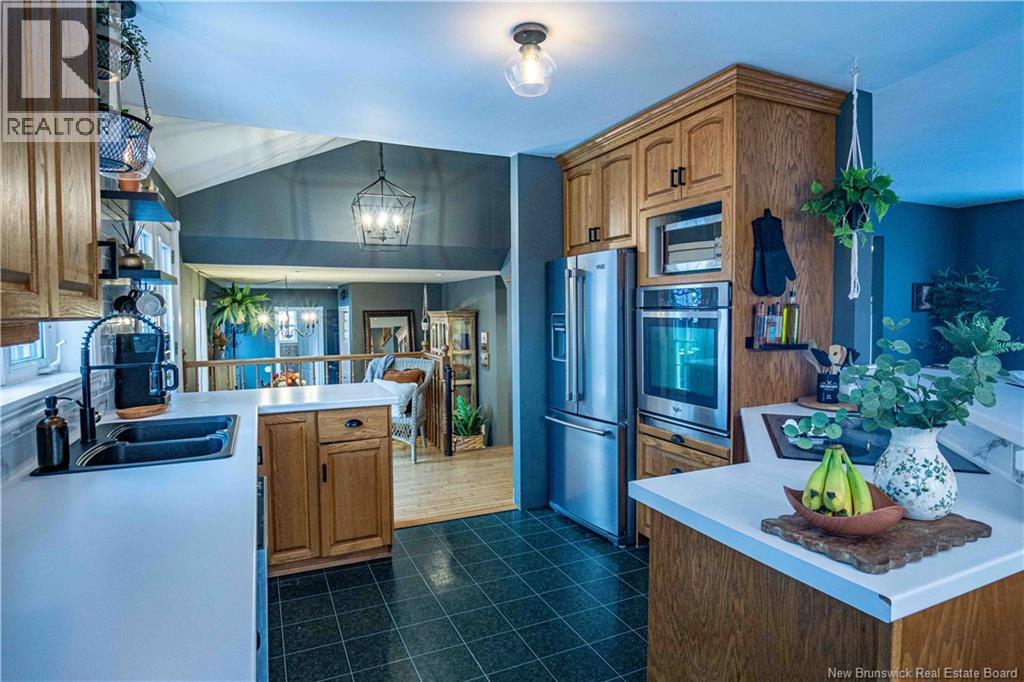 17 Rossville Road, Nackawic, New Brunswick  E6G 1V2 - Photo 8 - NB135425