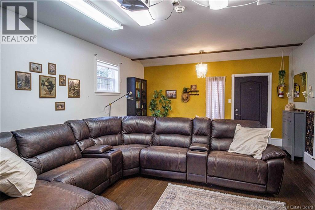 17 Rossville Road, Nackawic, New Brunswick  E6G 1V2 - Photo 13 - NB135425