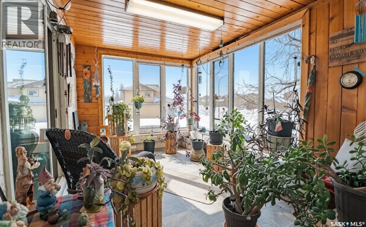 202 699 28th Street W, Prince Albert, Saskatchewan  S6V 5E6 - Photo 9 - SK031552