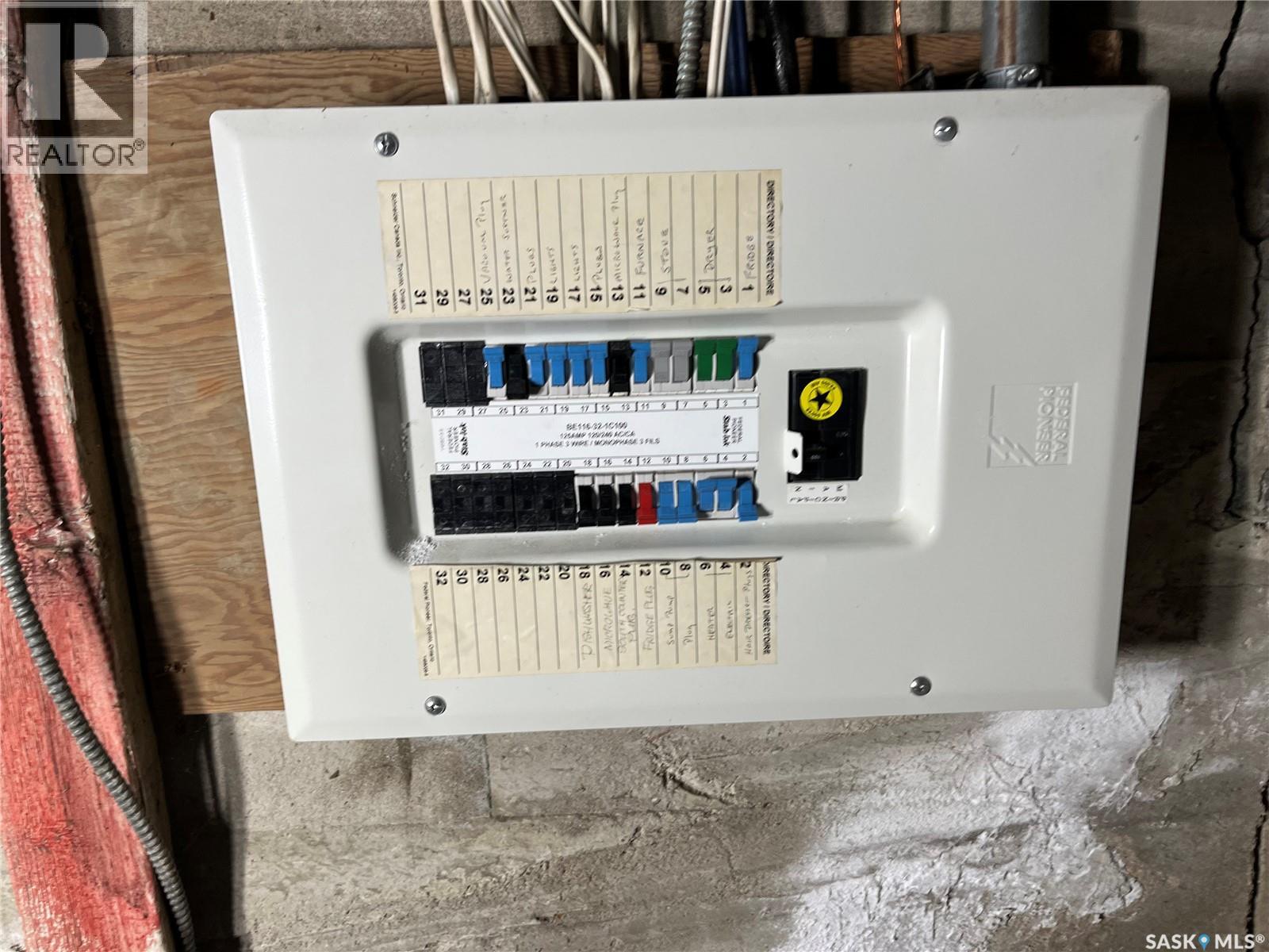 101 1st Street E, Lafleche, Saskatchewan  S0H 2K0 - Photo 27 - SK031539