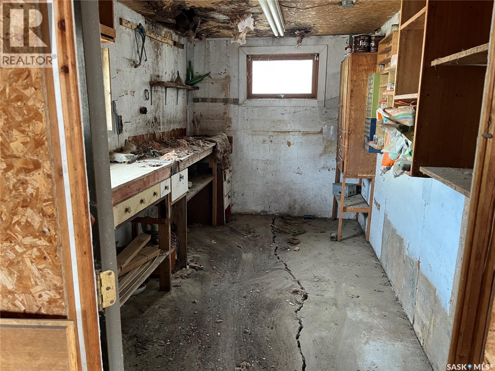 101 1st Street E, Lafleche, Saskatchewan  S0H 2K0 - Photo 35 - SK031539