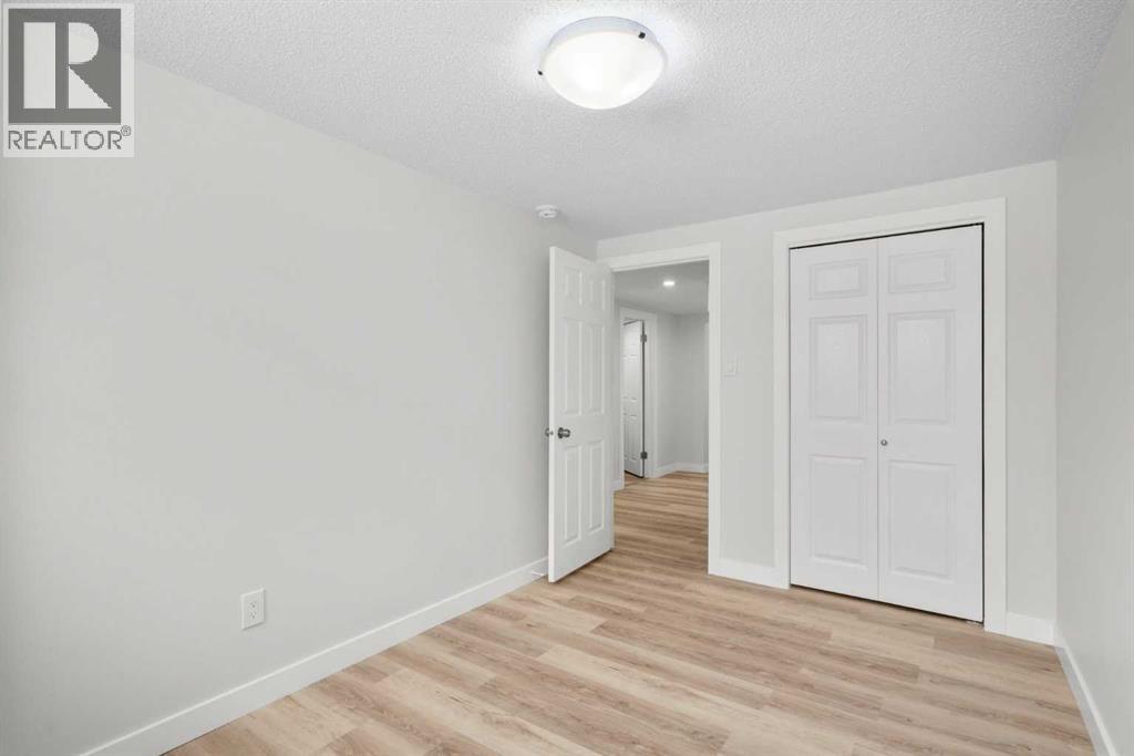 2124a 52 Avenue Sw, Calgary, Alberta  T3E 1K3 - Photo 23 - A2293688