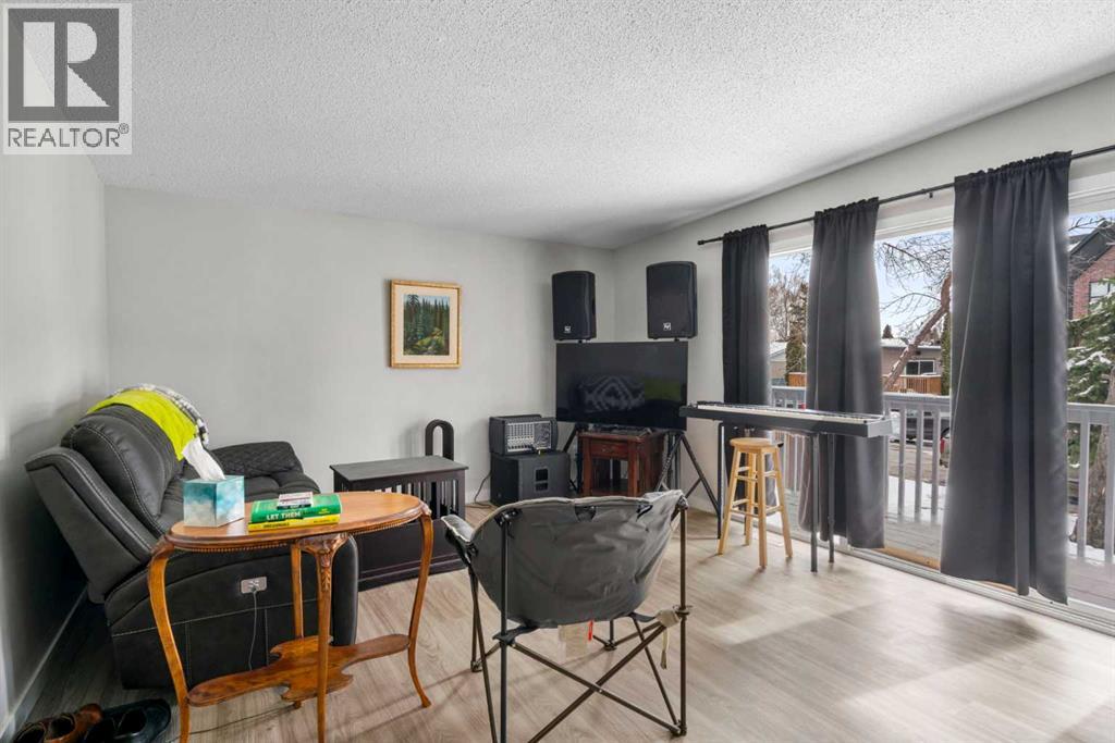 2124a 52 Avenue Sw, Calgary, Alberta  T3E 1K3 - Photo 4 - A2293688