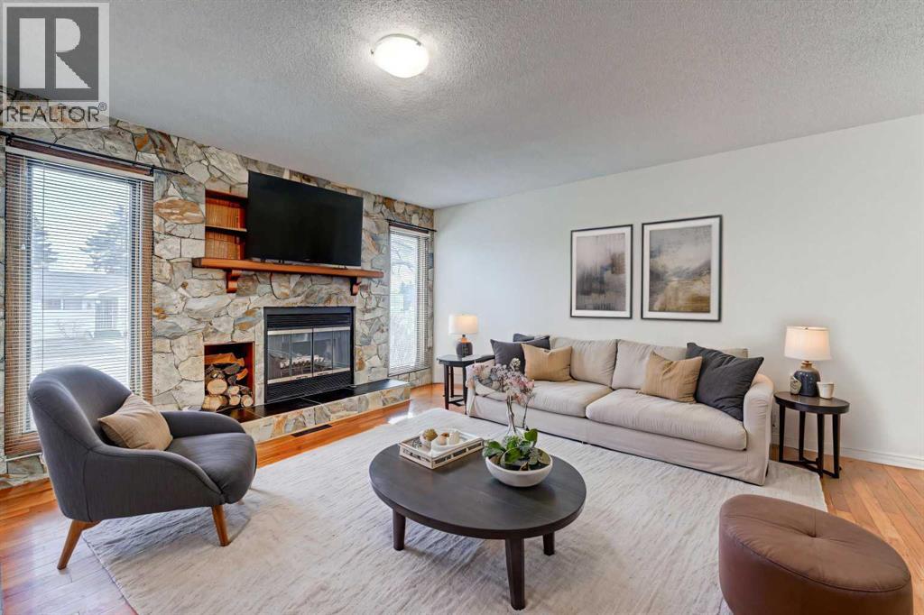 7739 Fleetwood Drive Se, Calgary, Alberta  T2H 0X2 - Photo 3 - A2294032