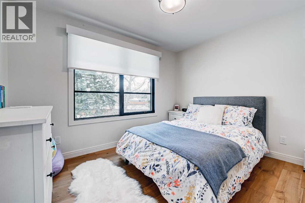 6755 Livingstone Drive Sw, Calgary, Alberta  T3E 6J2 - Photo 27 - A2296083