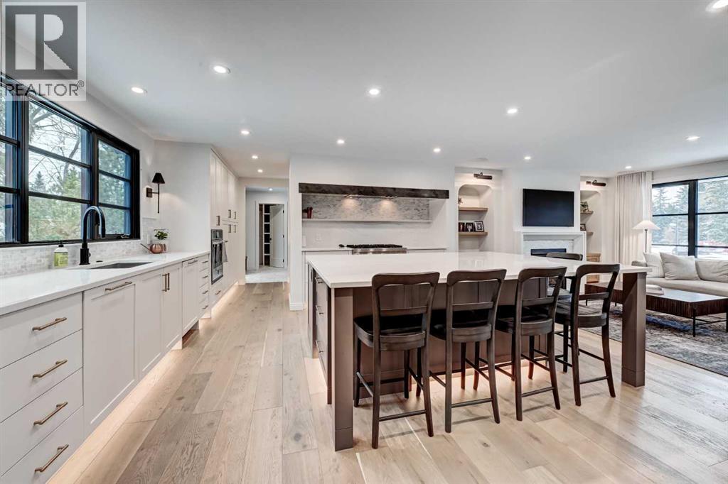 6755 Livingstone Drive Sw, Calgary, Alberta  T3E 6J2 - Photo 7 - A2296083