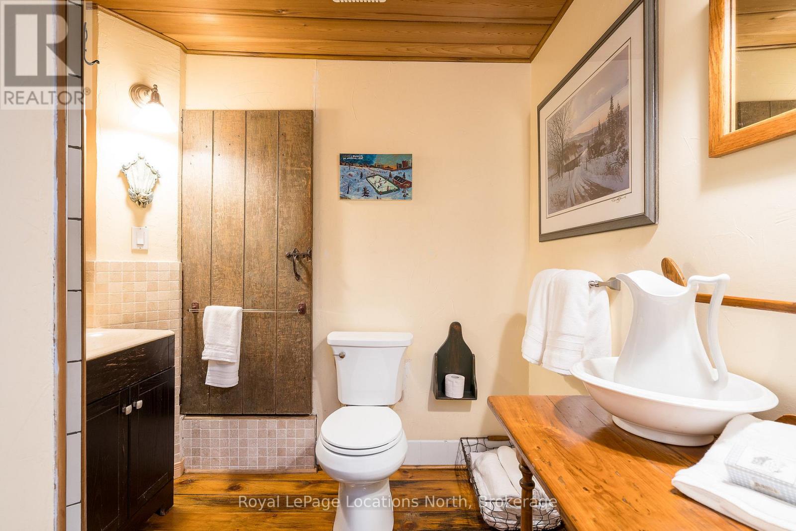 4177 County Road 124 Road, Clearview, Ontario L0M 1P0 - Photo 21 - S12425913