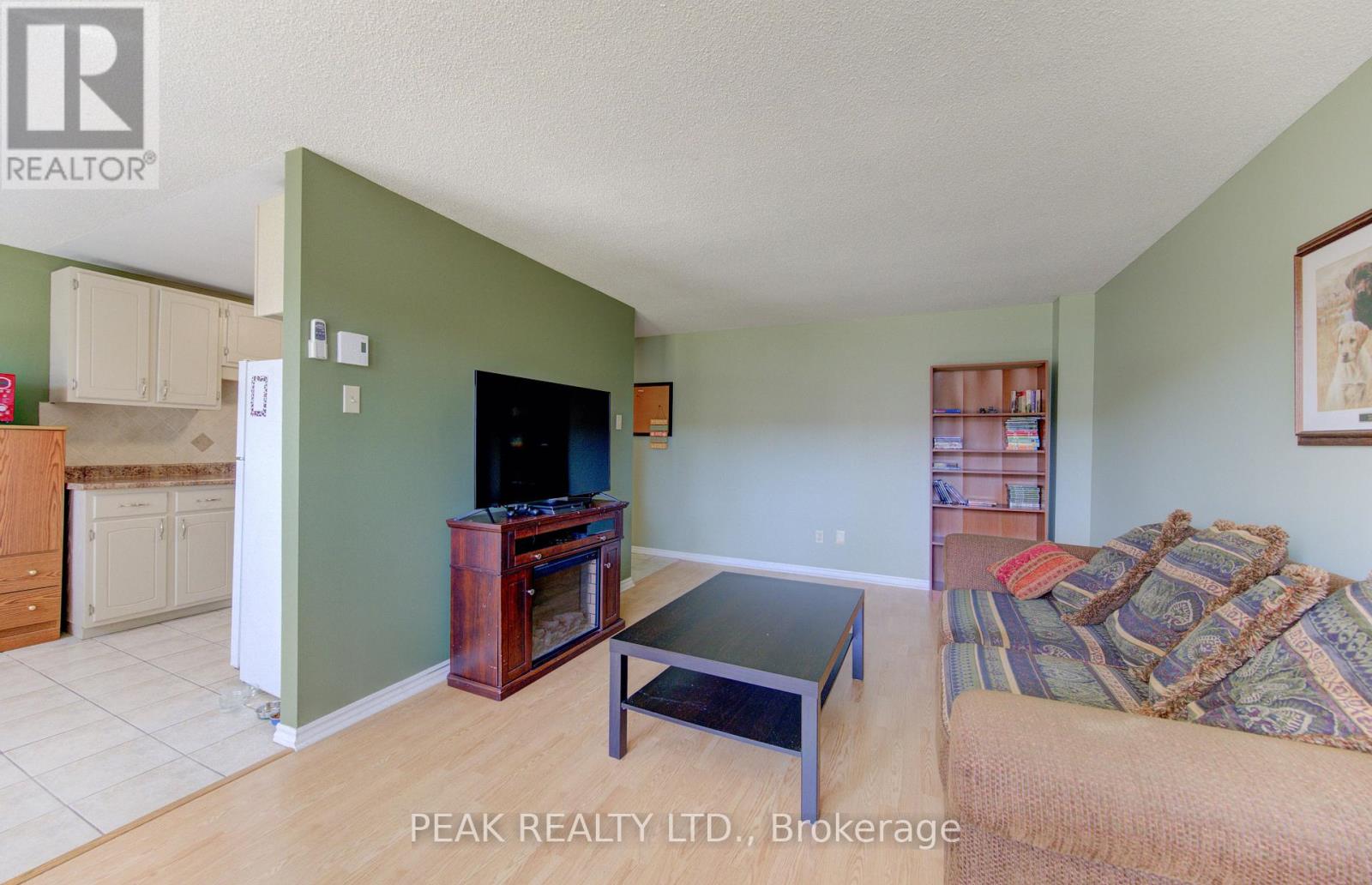 106 - 4 Avalon Place, Kitchener, Ontario  N2M 4N6 - Photo 13 - X12934342