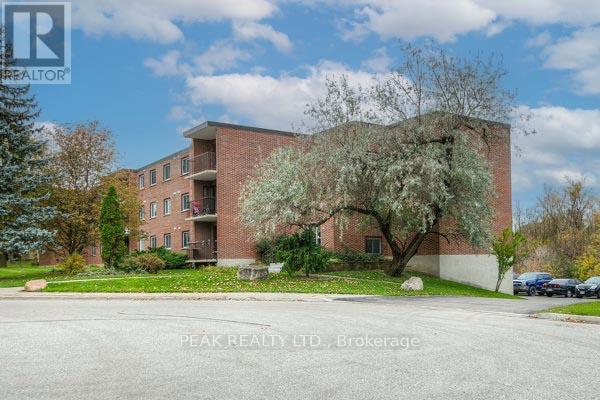 106 - 4 Avalon Place, Kitchener, Ontario  N2M 4N6 - Photo 4 - X12934342