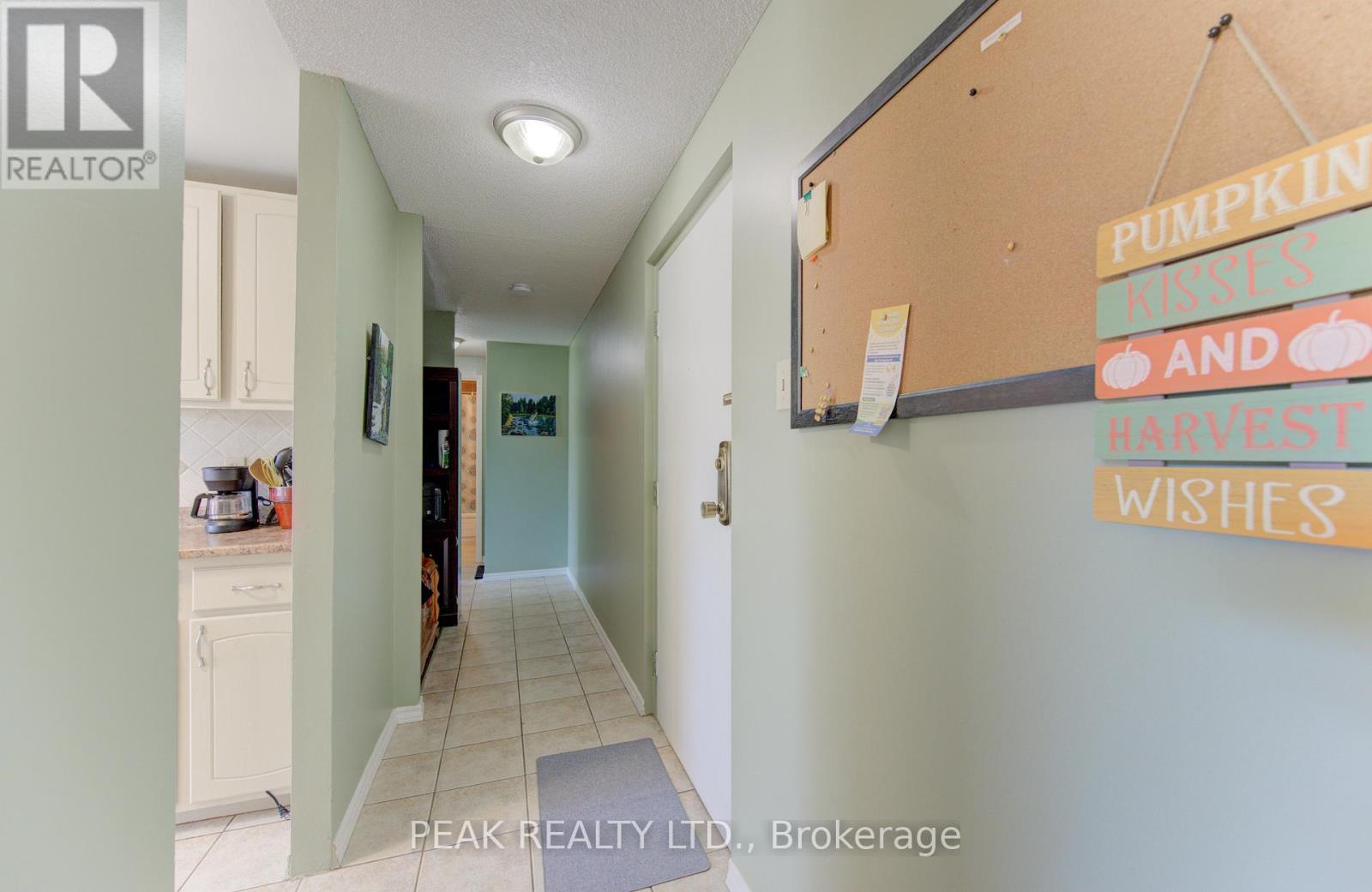 106 - 4 Avalon Place, Kitchener, Ontario  N2M 4N6 - Photo 8 - X12934342