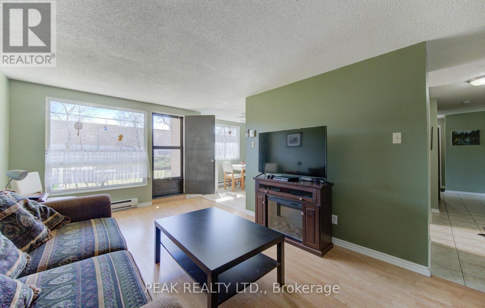 106 - 4 Avalon Place, Kitchener, Ontario  N2M 4N6 - Photo 9 - X12934342