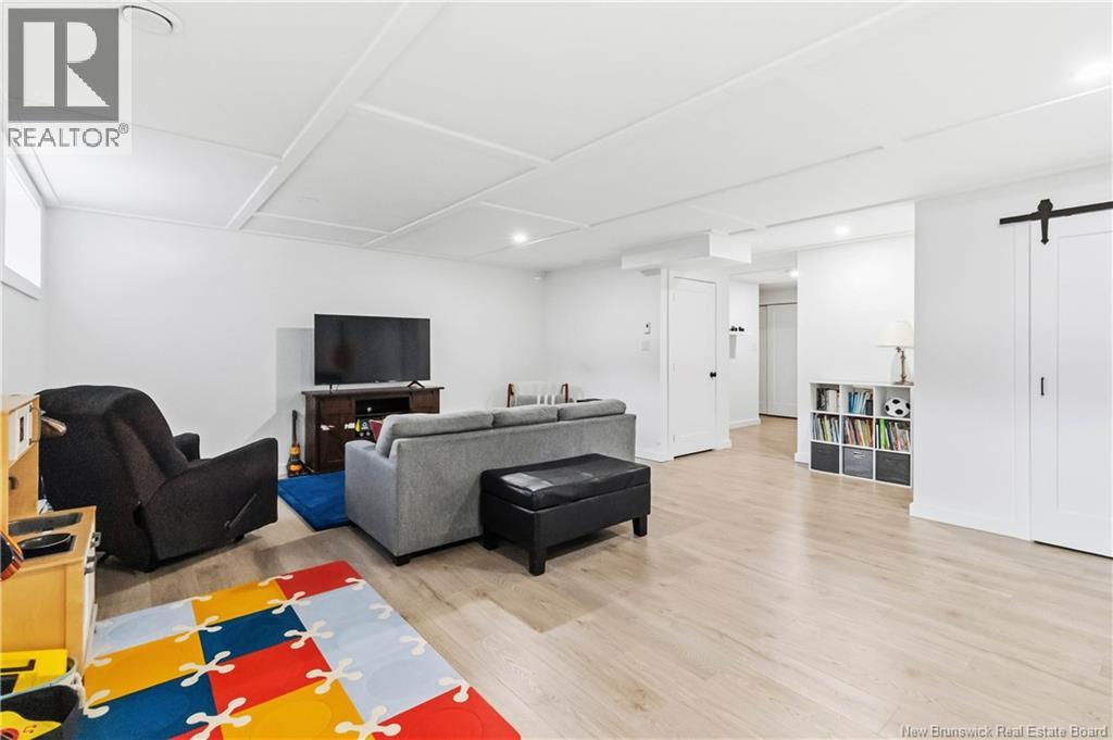 209 Norbert, Dieppe, New Brunswick  E1A 9Y9 - Photo 35 - NB133833