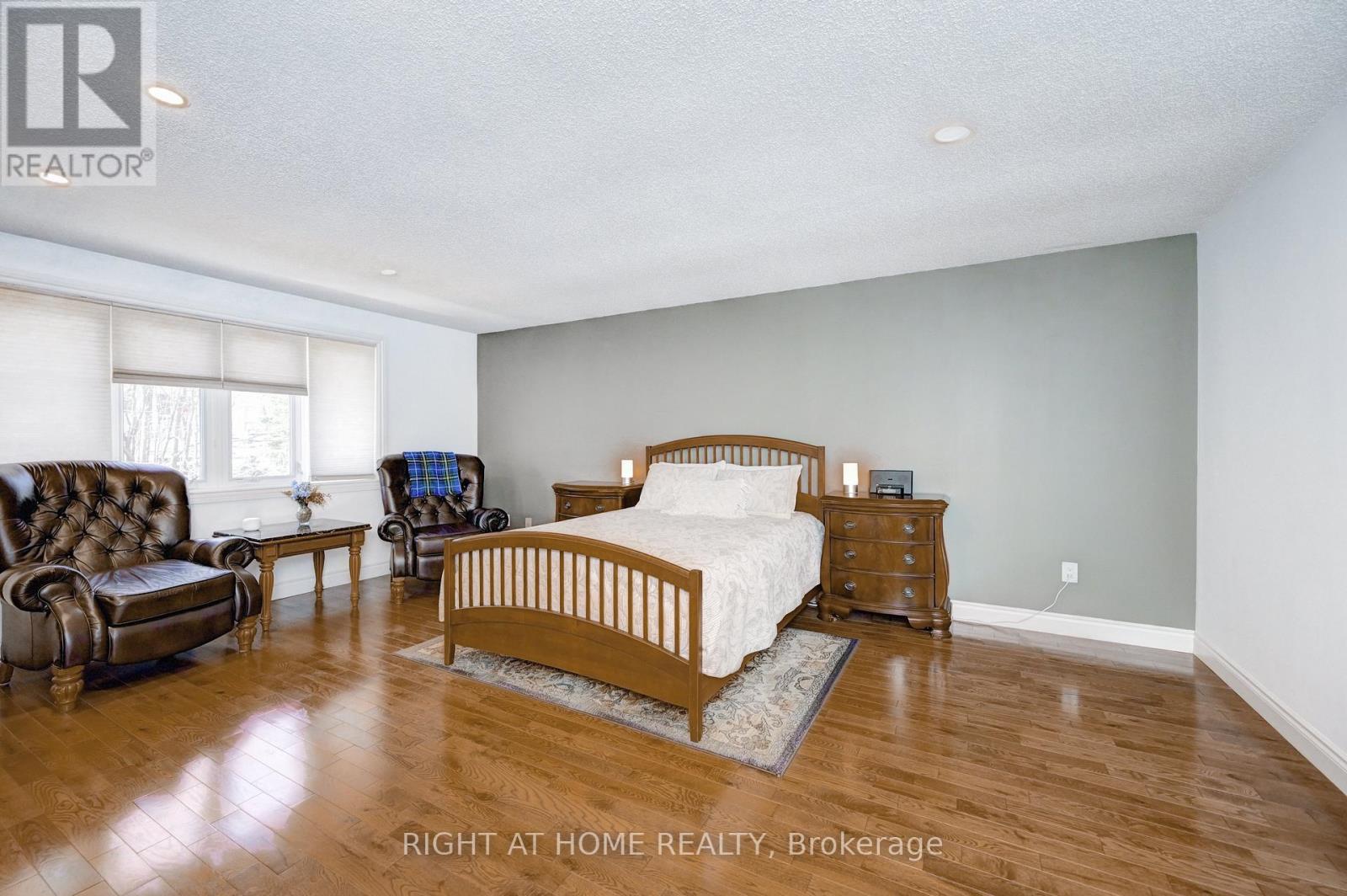 10 - 524 Beechwood Drive, Waterloo, Ontario  N2T 2G9 - Photo 24 - X12934384