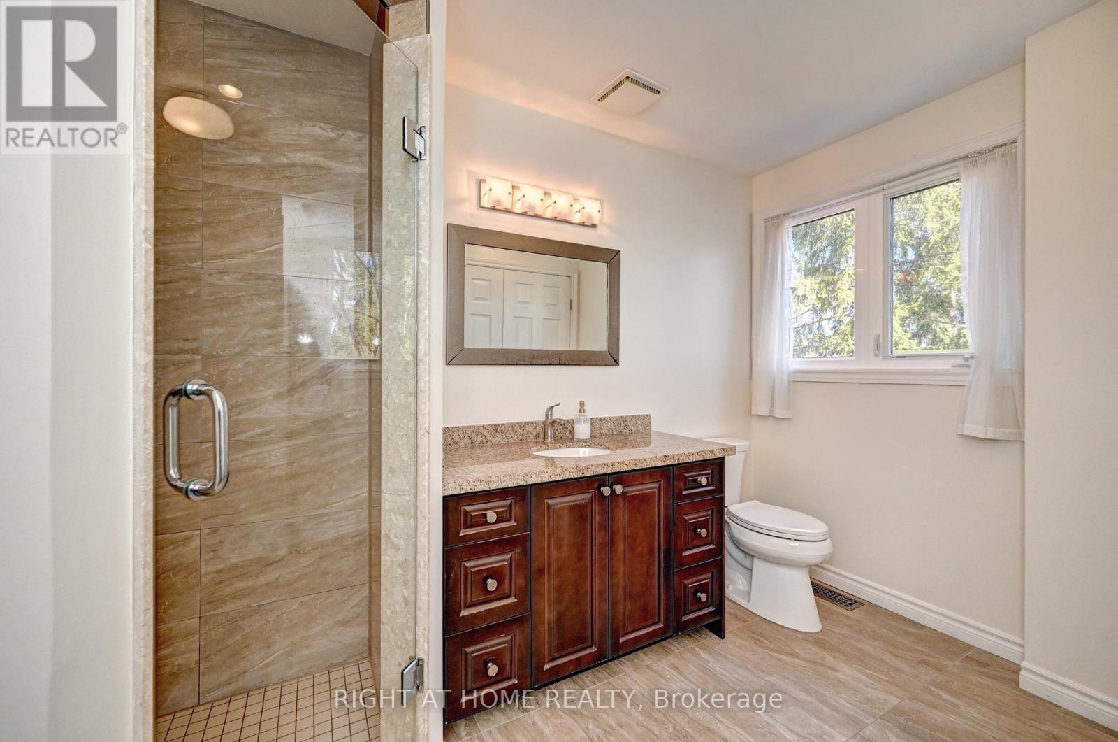 10 - 524 Beechwood Drive, Waterloo, Ontario  N2T 2G9 - Photo 36 - X12934384